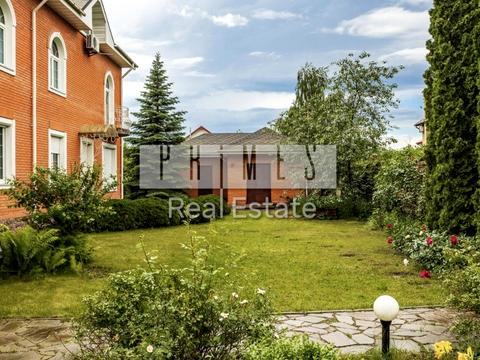 будинок за адресою Кар'єрна вул.