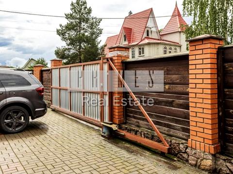 будинок за адресою Кар'єрна вул.