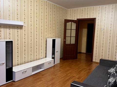 квартира за адресою Софії Русової вул., 3