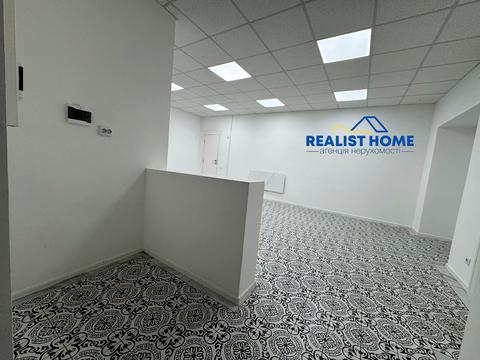 комерційна за адресою Машинобудівників вул., 29