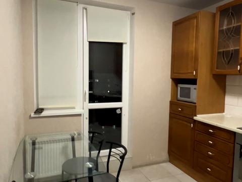 квартира за адресою Михайла Грушевського вул., 30г