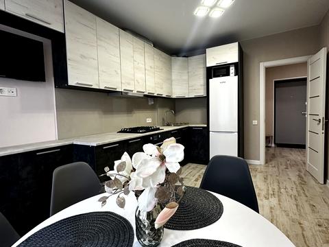 квартира по адресу Наталії Околітенко ул. (Ломоносова), 81