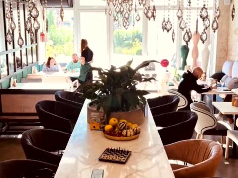 коммерческая по адресу Львовская ул., 15б