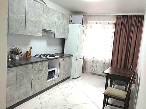 квартира за адресою Височана вул., 18