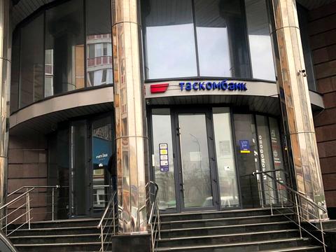 комерційна за адресою Володимира Івасюка просп. (Героїв Сталінграду), 4-А