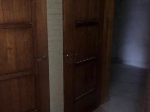 комерційна за адресою Володимира Івасюка просп. (Героїв Сталінграду), 4-А