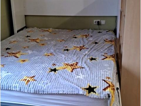 будинок за адресою Богатирська вул.