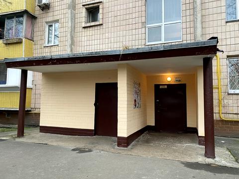 квартира за адресою Сержа Лифаря вул. (Олександра Сабурова), 17-А