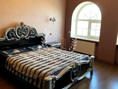 будинок за адресою Анатолія Солов'яненка вул.