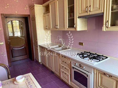 будинок за адресою Анатолія Солов'яненка вул.