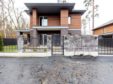 будинок за адресою Валерія Лобановського вул.