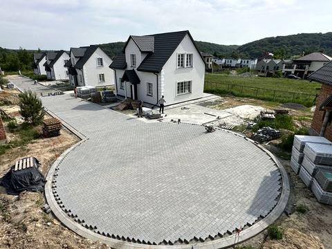 будинок за адресою Яблунева, 7