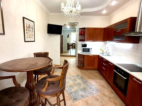 квартира по адресу Владимира Ивасюка просп. (Героїв Сталінграду), 10-А