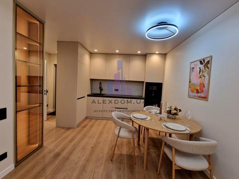 квартира по адресу Михаила Максимовича ул. (Трутенко Онуфрия), (Будинок «Віндзор»)