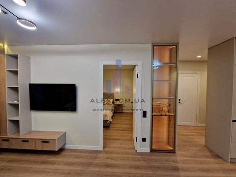 квартира по адресу Михаила Максимовича ул. (Трутенко Онуфрия), (Будинок «Віндзор»)