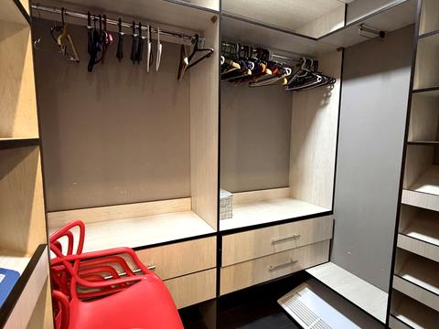 квартира за адресою Казарменна вул. (Григорія Андрющенка), 6-Г