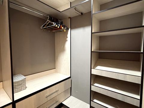 квартира за адресою Казарменна вул. (Григорія Андрющенка), 6-Г