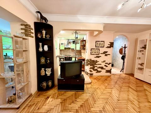 квартира за адресою Василя Сергієнка вул. (Задніпровська), 38