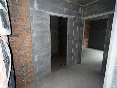 квартира за адресою Олександра Олеся вул., 8/17