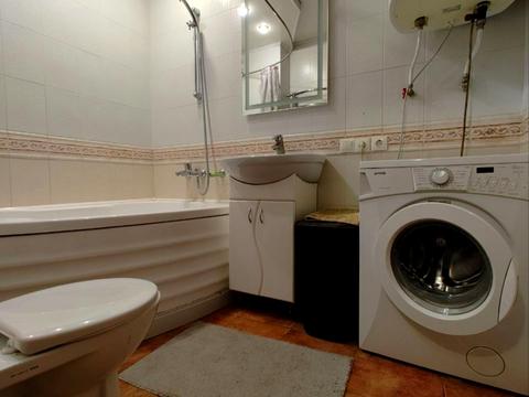 квартира за адресою Харків, Амосова вул. (Корчагінців), 5