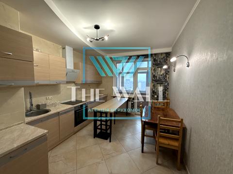 квартира за адресою Драгоманова вул., 40-З