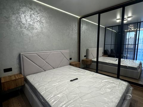 квартира за адресою Степана Бандери вул., (Будинок 4)