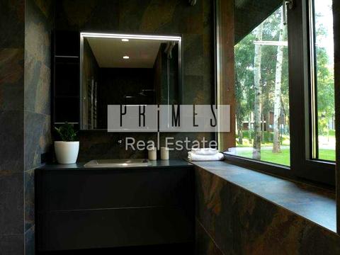 дом по адресу с. Лебедевка, Набережная ул.