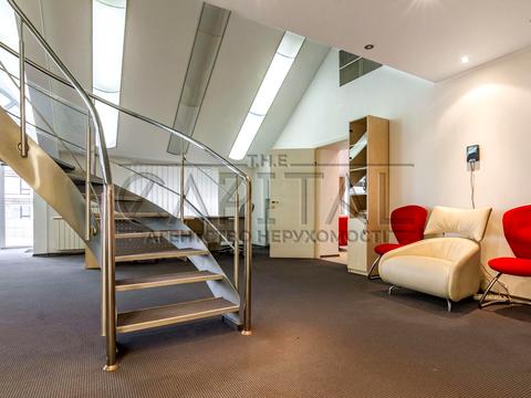 комерційна за адресою Левка Лук'яненка вул. (Маршала Тимошенка), 29