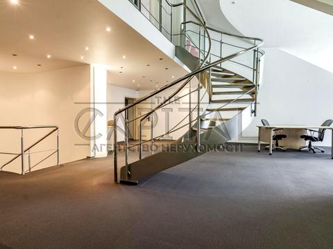 комерційна за адресою Левка Лук'яненка вул. (Маршала Тимошенка), 29