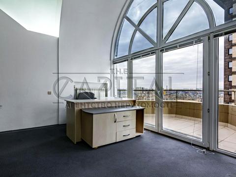 комерційна за адресою Левка Лук'яненка вул. (Маршала Тимошенка), 29