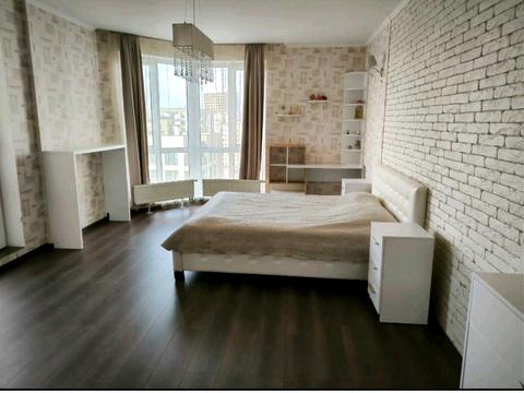 квартира за адресою В'ячеслава Чорновола вул., 9