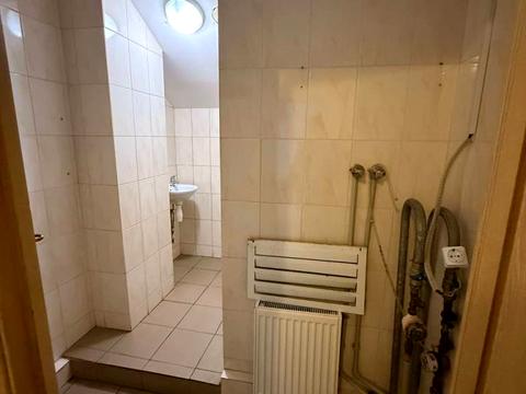 комерційна за адресою Київ, Вишгородська вул., 45/4