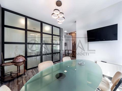 комерційна за адресою Василя Тютюнника вул. (Анрі Барбюса), 28-А