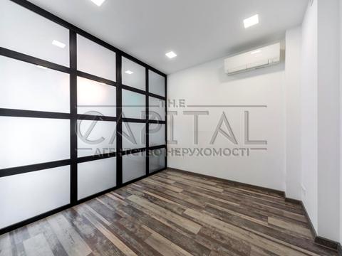 комерційна за адресою Василя Тютюнника вул. (Анрі Барбюса), 28-А