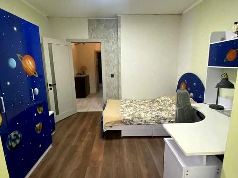 квартира за адресою Каштанова вул., 8