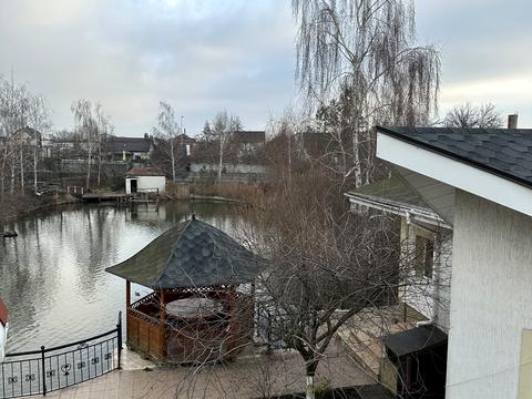 будинок за адресою Центральна вул.