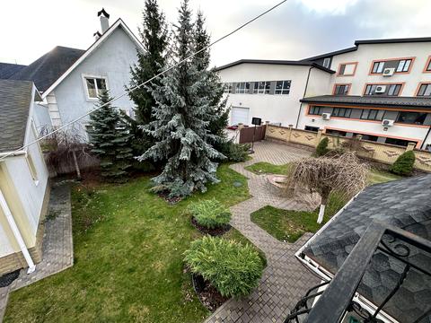 будинок за адресою Центральна вул.