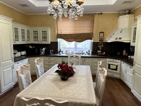 будинок за адресою Центральна вул.