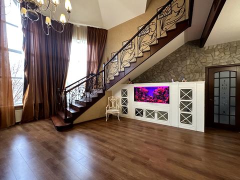 будинок за адресою Центральна вул.