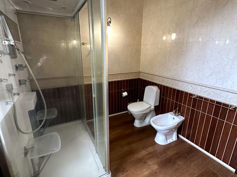 будинок за адресою Центральна вул.