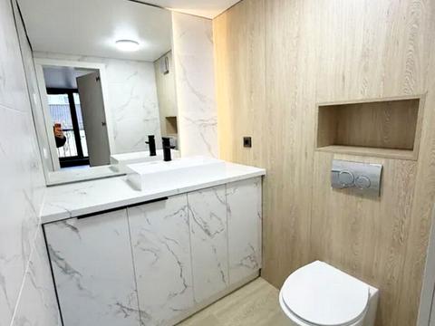 квартира за адресою Мойсея Базіна вул. (Панфіловців), 1