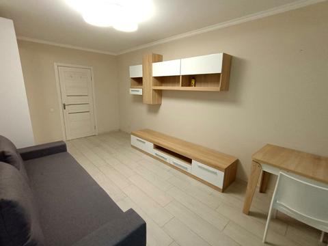 квартира за адресою Київ, Мілютенка вул., 23