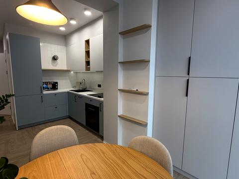 квартира за адресою Мартинова просп., (вул. Радісна, 8)