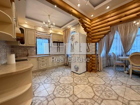 будинок за адресою вул. Радистів