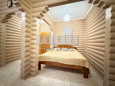 будинок за адресою вул. Радистів