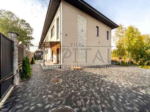 дом по адресу Блакитна