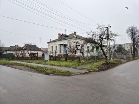 комерційна за адресою Миру, 45