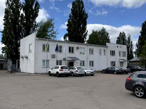 комерційна за адресою Малинська вул., 1