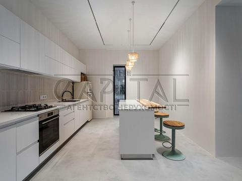 будинок за адресою Київська