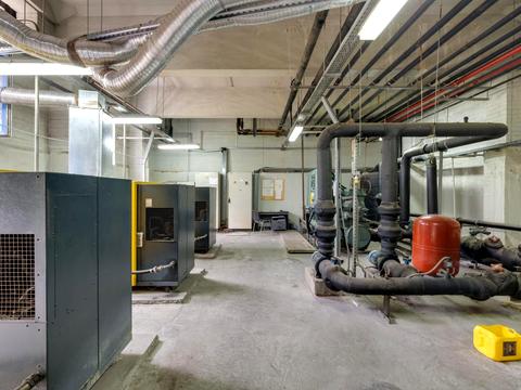 комерційна за адресою Шолуденка вул., 19